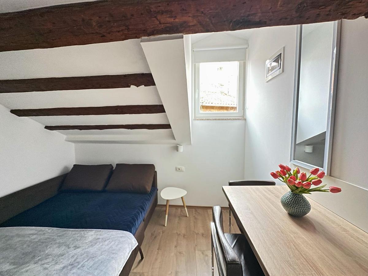 Romeo Apartments Rovigno المظهر الخارجي الصورة